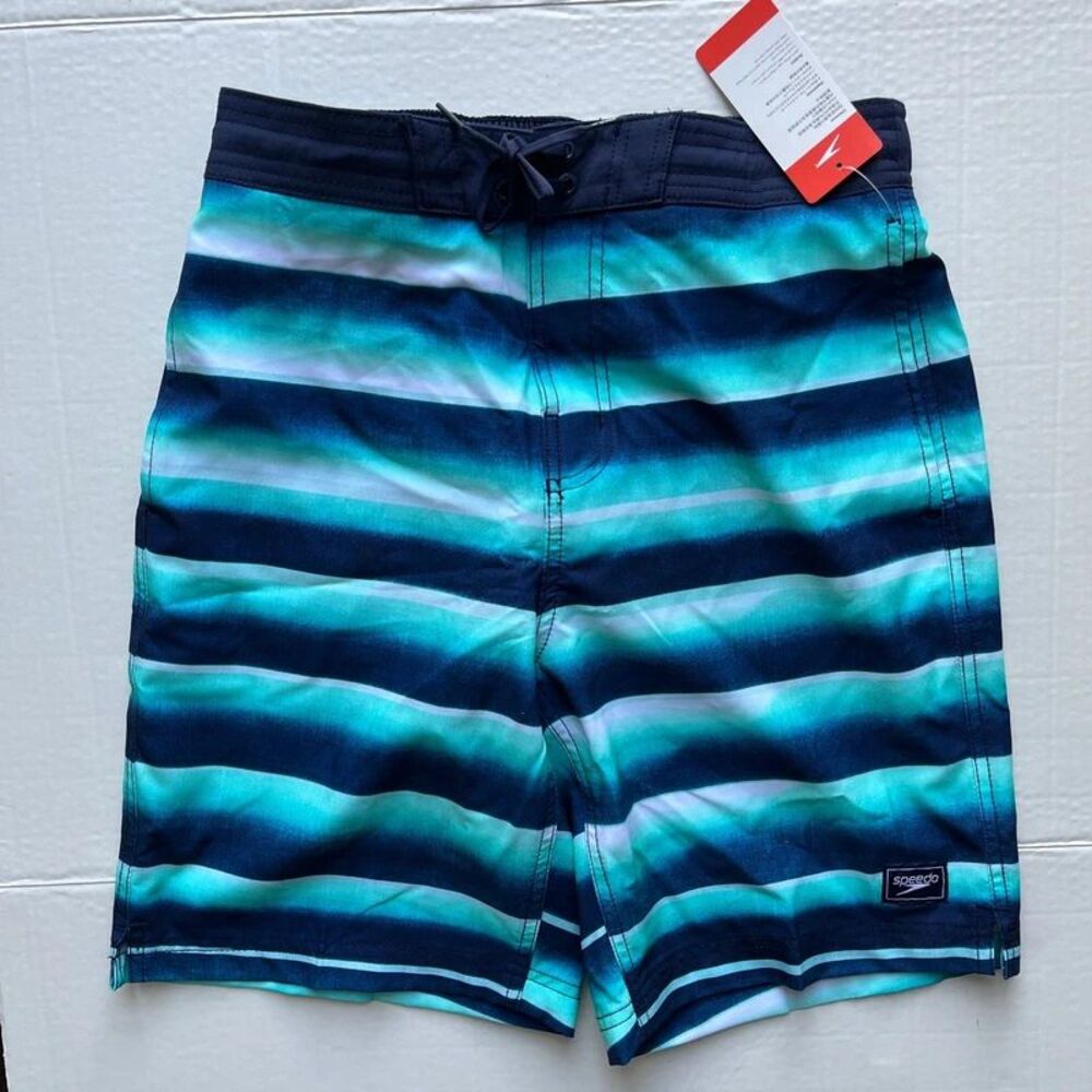 Speedo men’s size small swim trunks with mesh liner